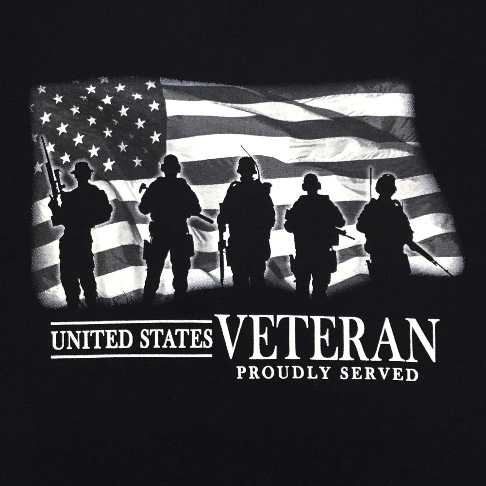 UNITED STATES VETERAN PROUDLY SERVED CREWNECK (BLACK)